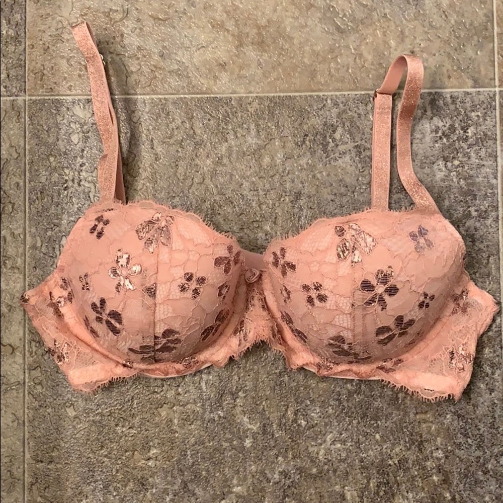Victoria’s Secret bra